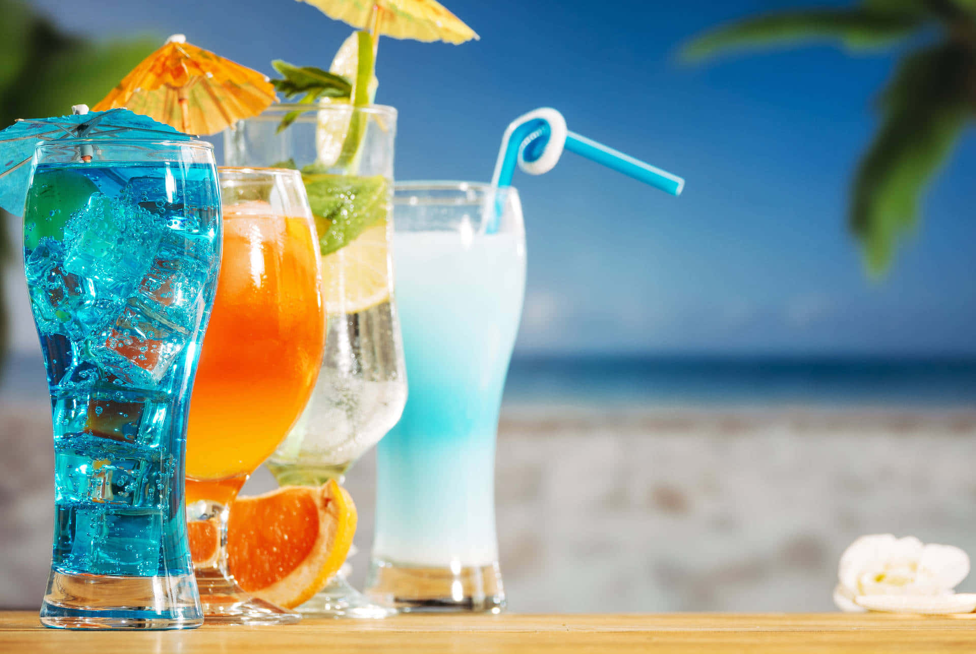 Zesty Cocktails By The Beach Wallpaper