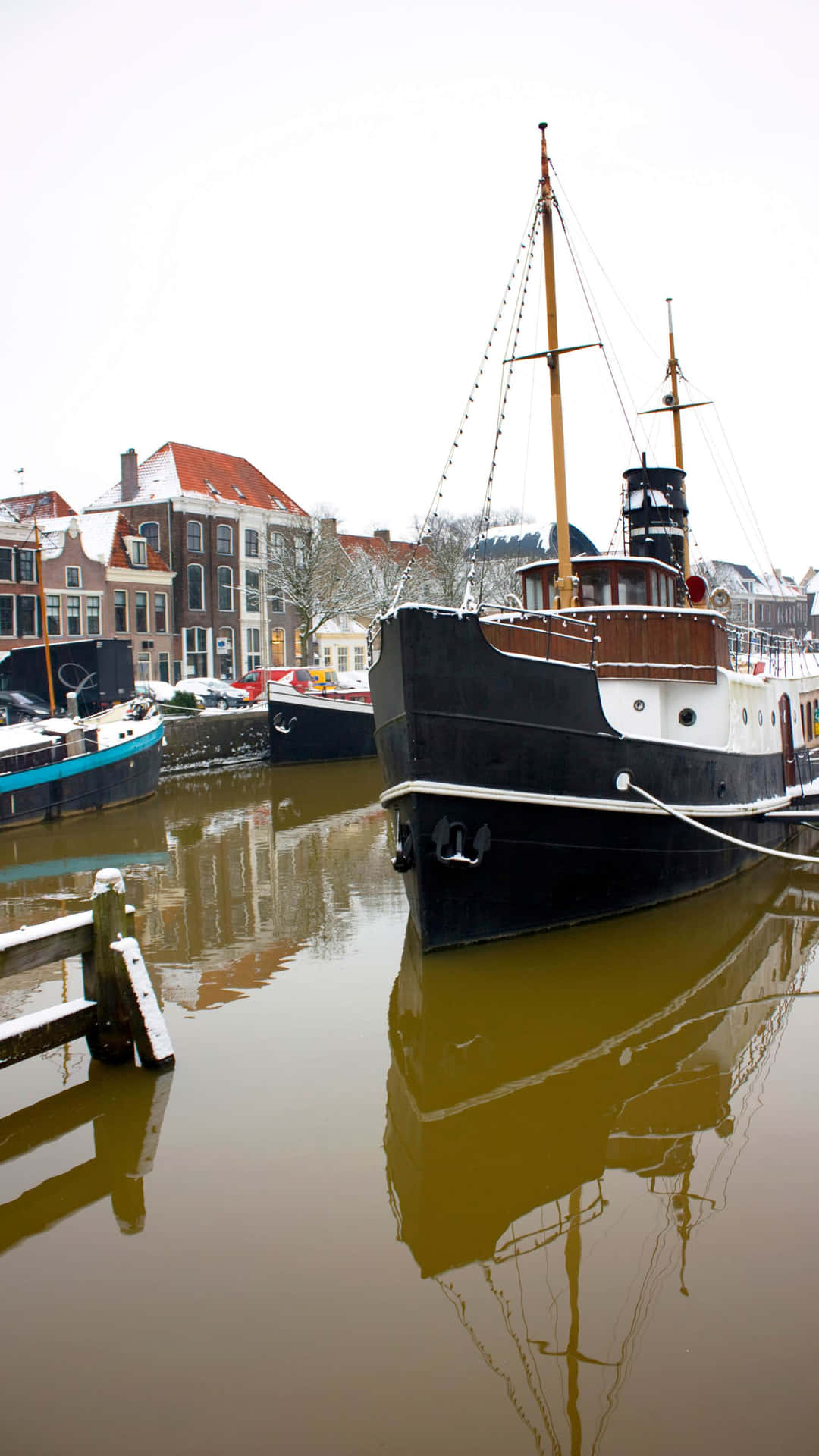 Download Zwolle Winter Canal Boats Wallpaper | Wallpapers.com