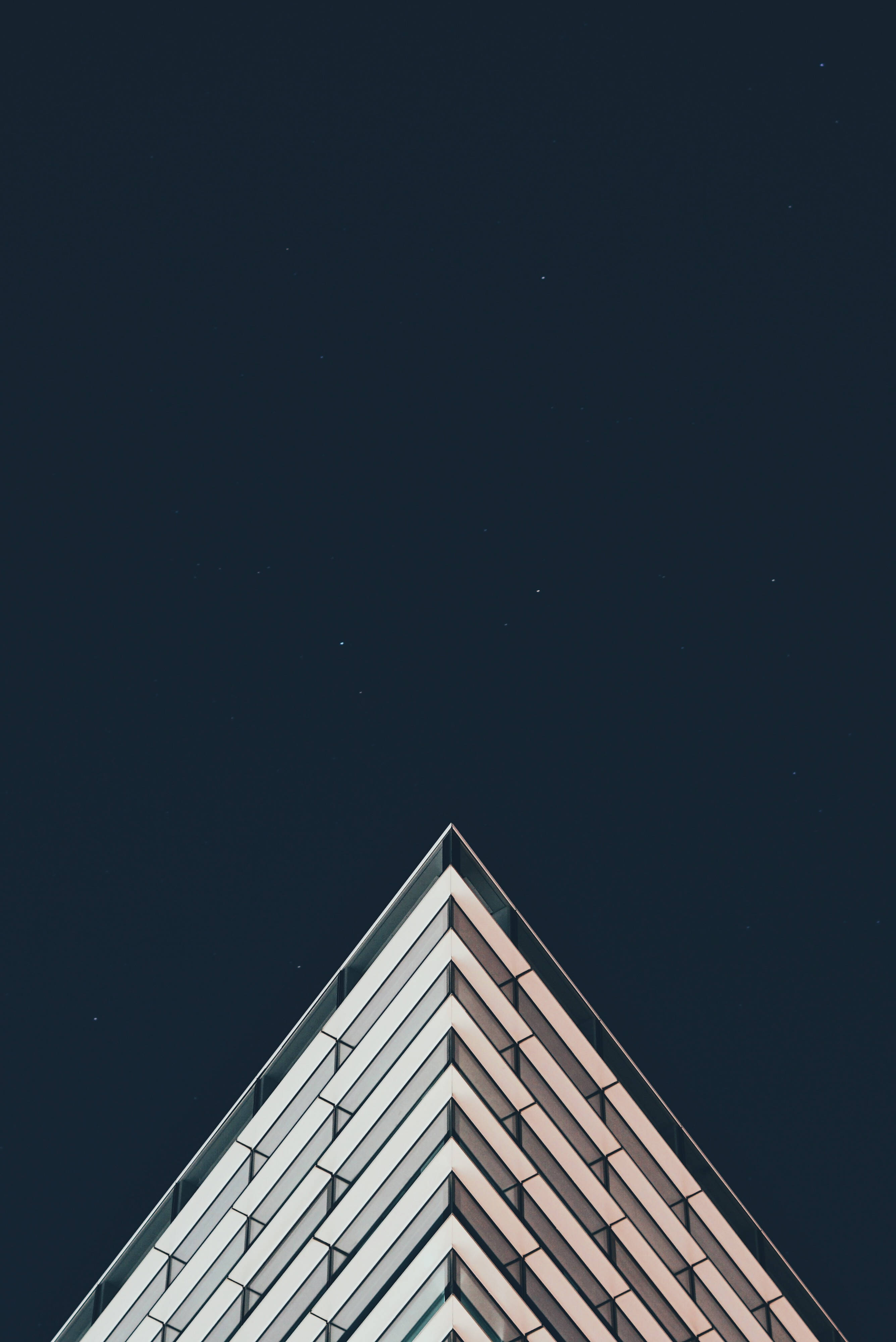 Free Minimalist Modern Architecture Mobile Wallpaper template