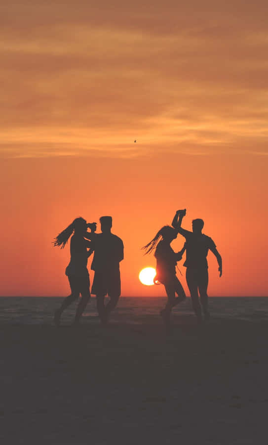 Strandtanzparty1335 x 2212 Hintergrundbild