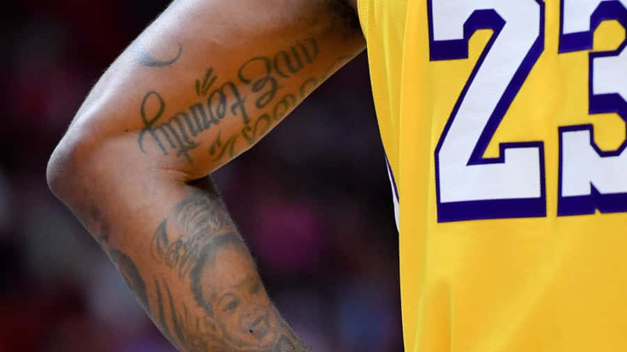 NBA Spieler Tattoos Gelbes Trikot 25