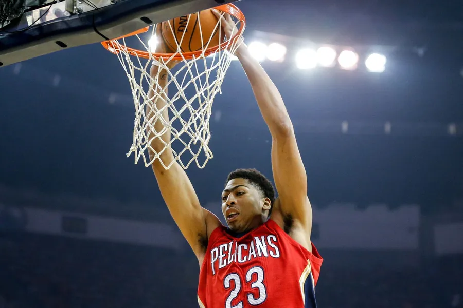 Anthony Davis Dunking wallpaper.