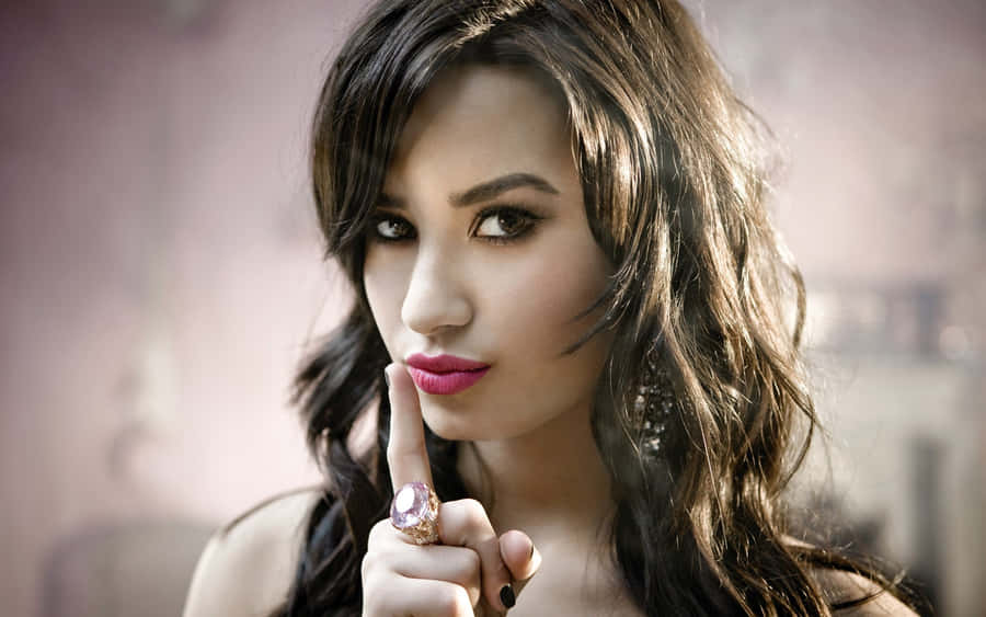 Bellaragazza Demi Lovato