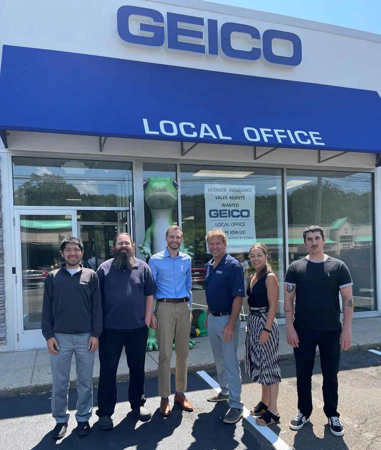 Geico background