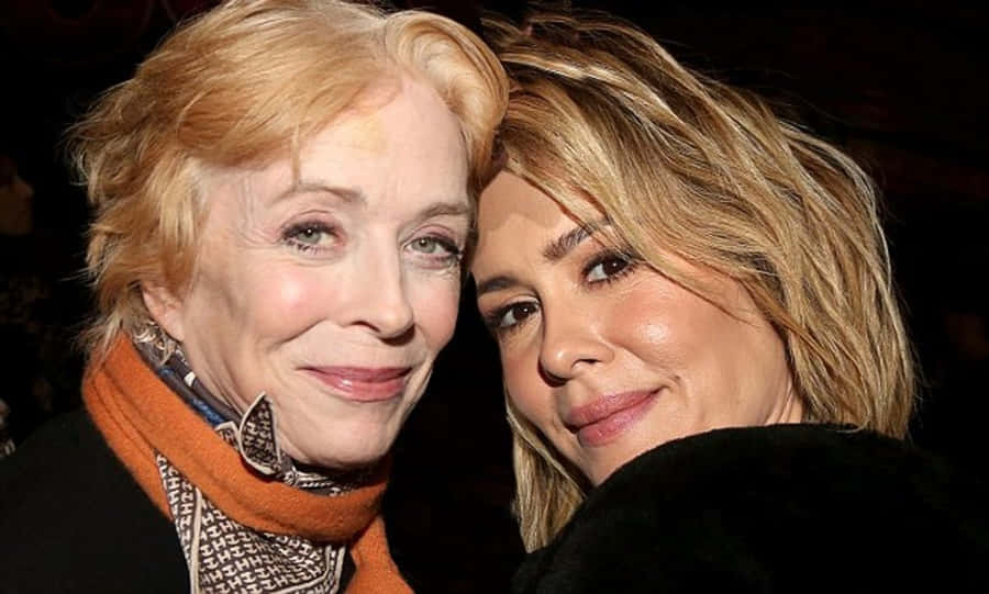 Holland Taylor og Følgesvenn Nærbilde
