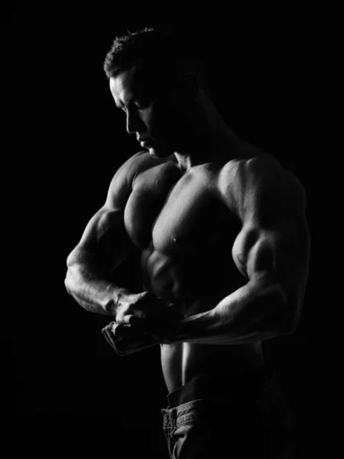 Fotosde Homem Musculoso Escuros.