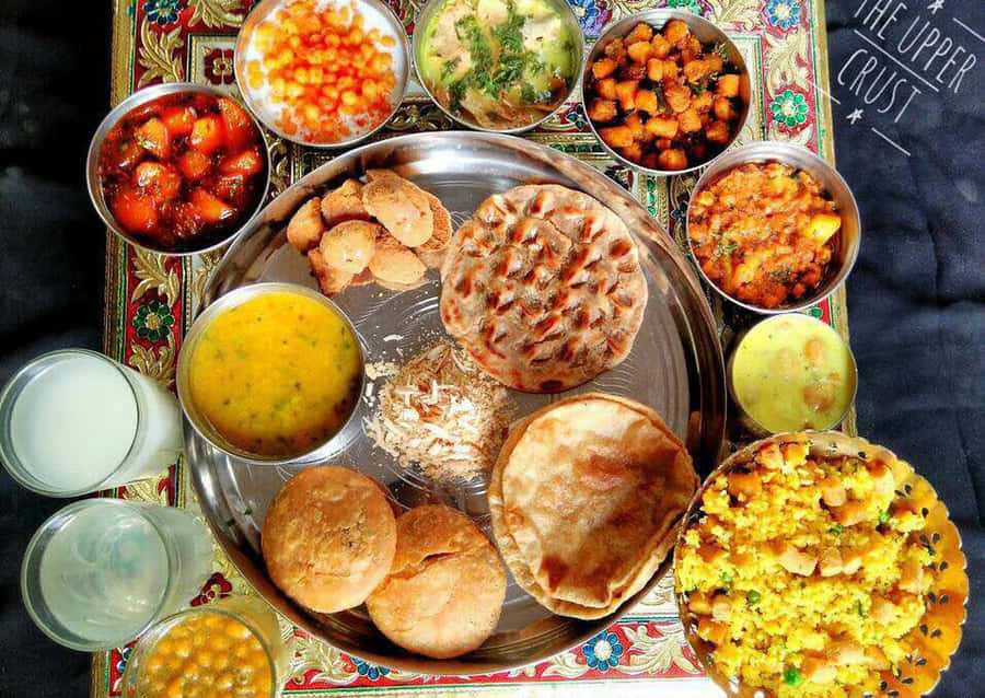 Variedade de Thali Vegetariano Indiano.jpg