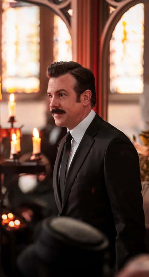 Ted Lasso i Kostym