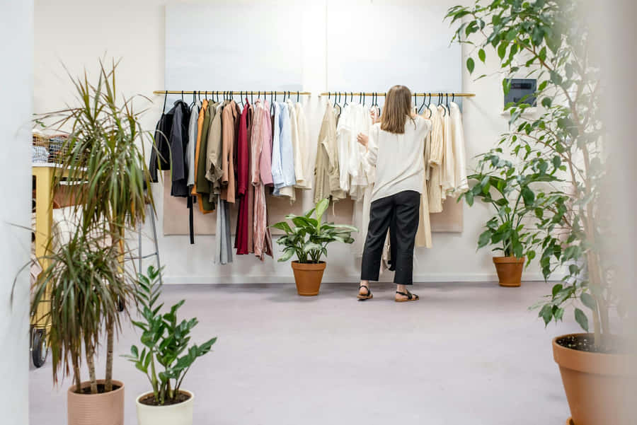 Minimalistisk Tøjbutik Oplevelse