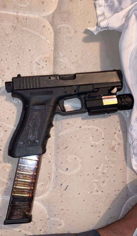 Neuzusammengesetztes Pistolenbild