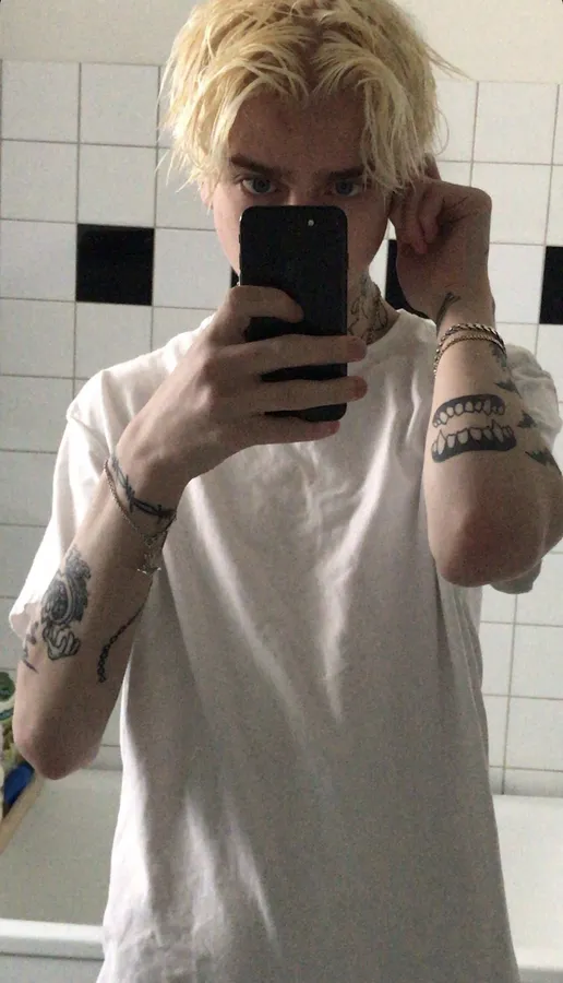 Aesthetic Boy pictures