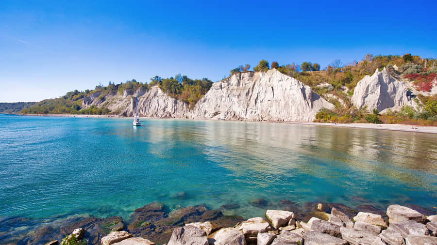 Sonniger Tag an den Scarborough Bluffs