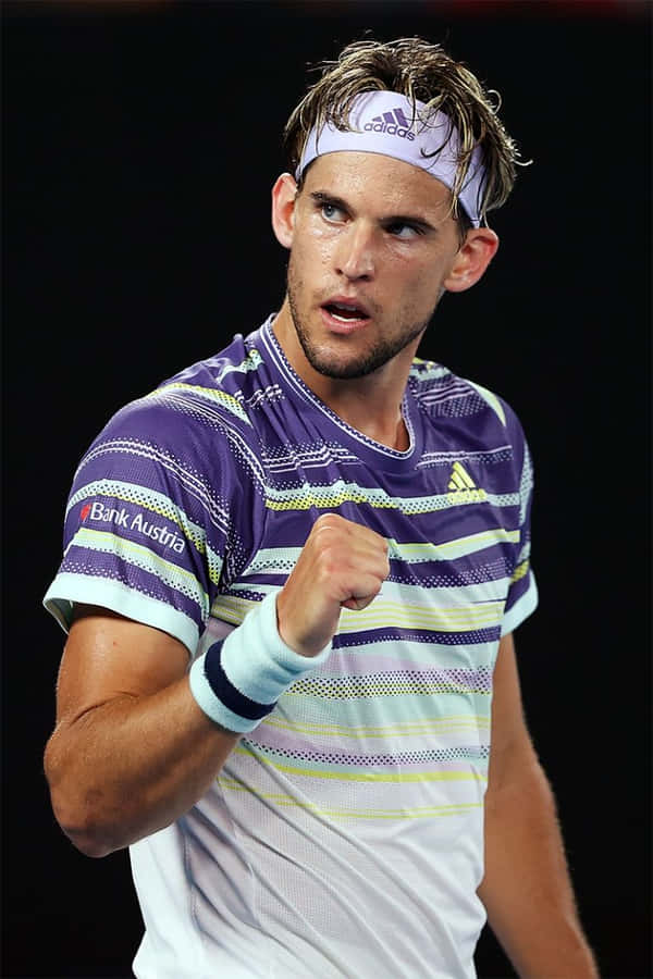 Tennis Pelaaja Juhlii Voittoa