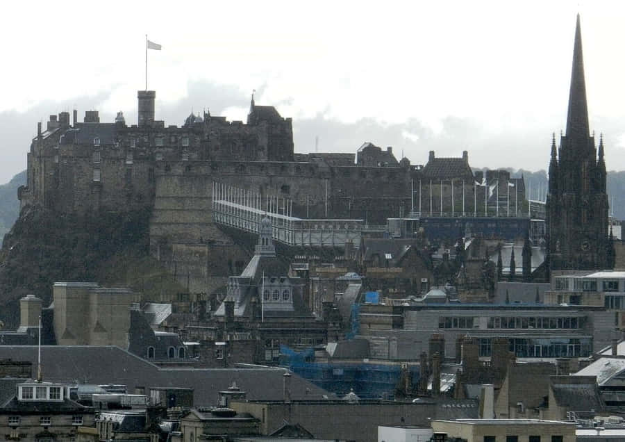 Edinburghs Slott Utsikt Över Stadssilhuett