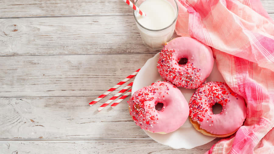 NiedlichesDonut-Wallpaper mit einer Auflösung von 5120 x 2880.