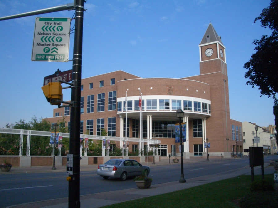 Brampton City Hall Uhrturm