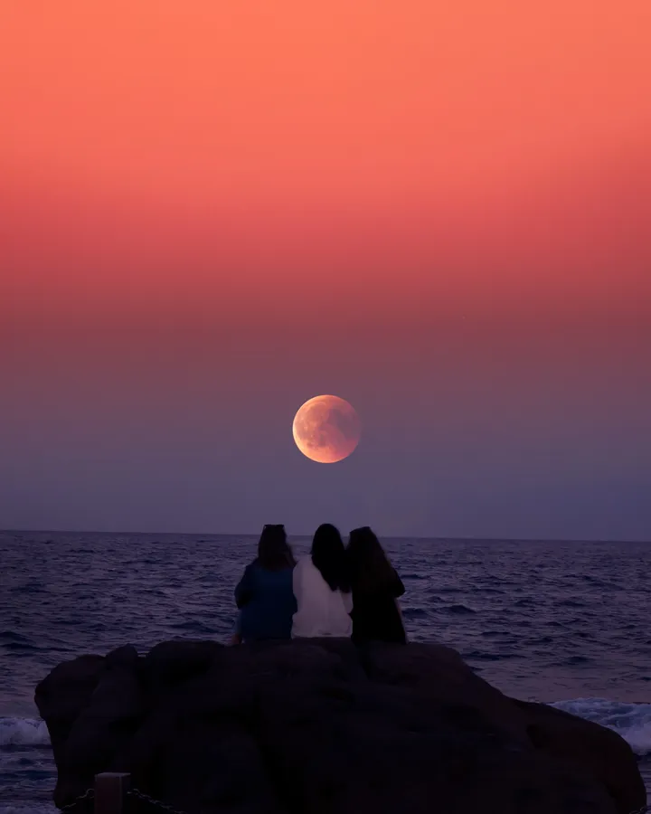 Full Moon Sunset