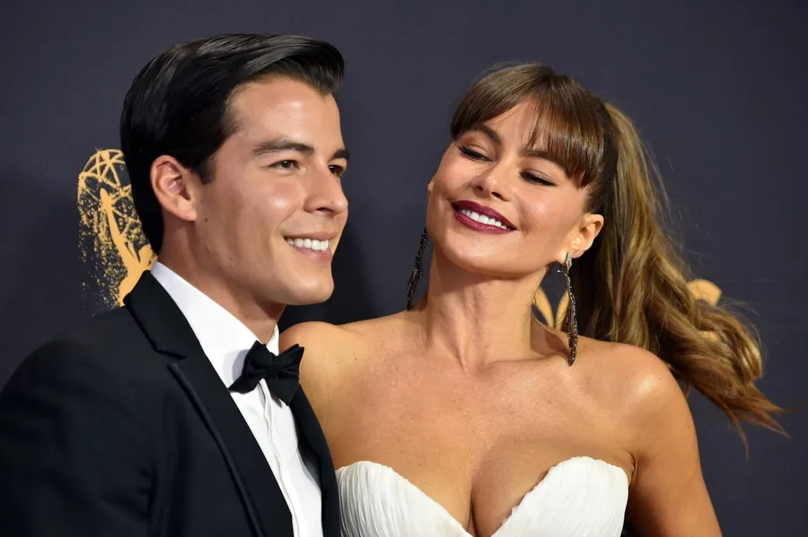 Sofia Vergara son Manolo wallpaper
