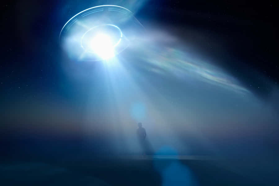 Reelle UFO blå lys effekter med silhuet billede