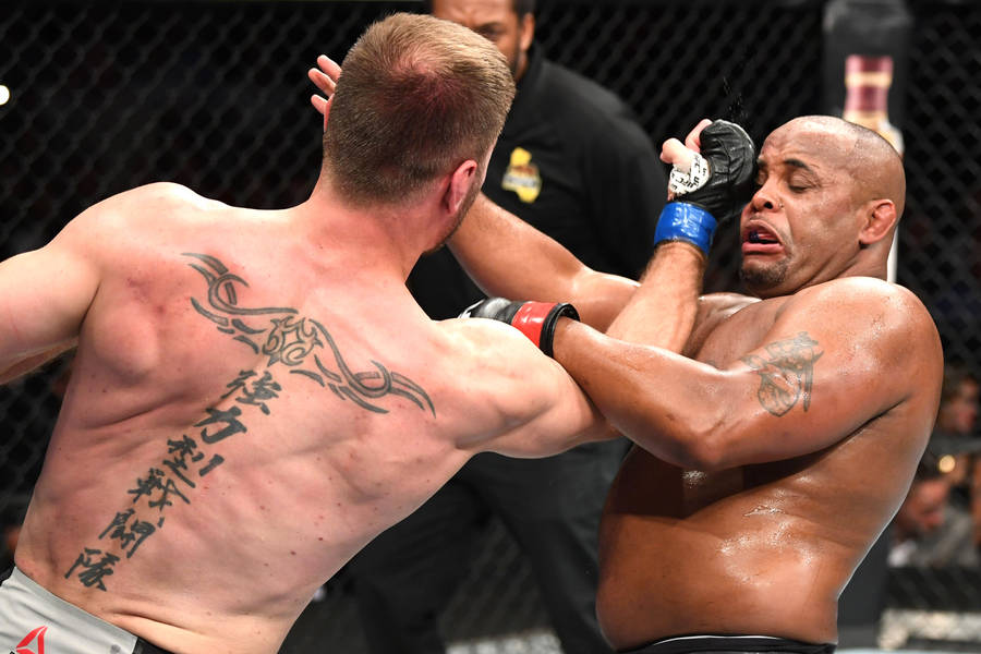 MMAKämpfer Stipe Miocic und Daniel Cormier