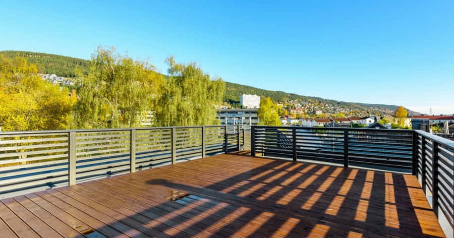 Vista de Varanda Ensolarada em Drammen