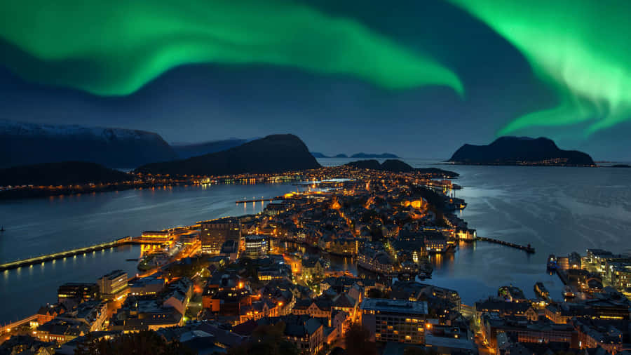 Majestätischer Blick auf Ålesund, Norwegen