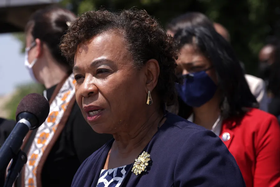 Barbara Lee