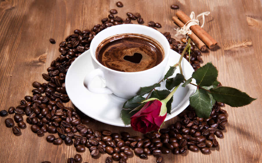 Tasse de Café Sombre Et Rose