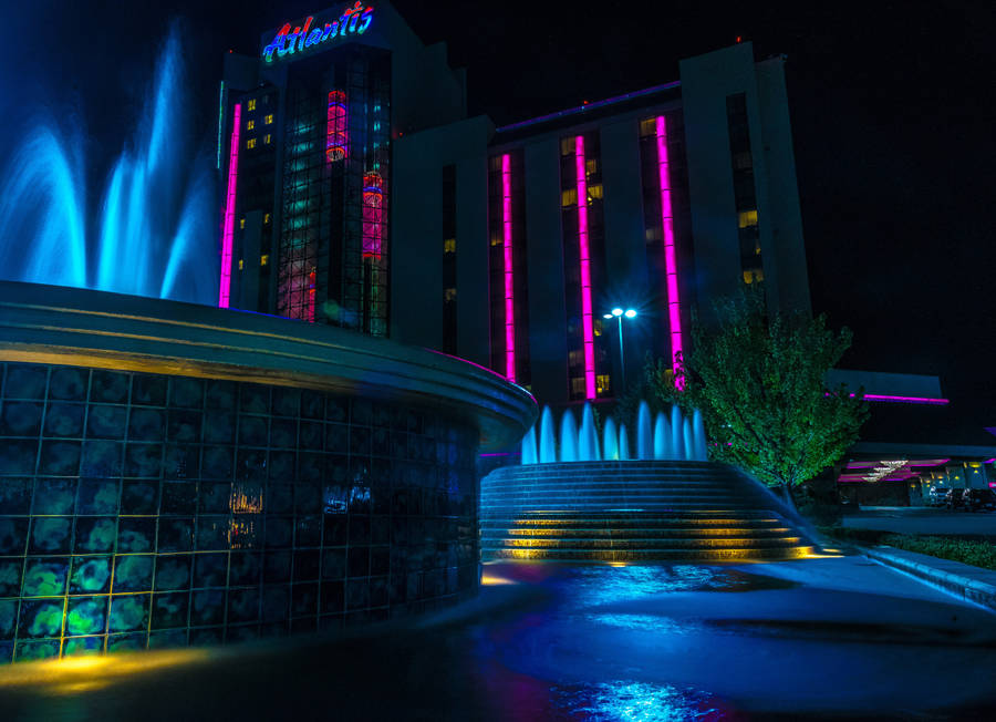 DescubraLuxo e Emoção no Atlantis Casino Resort em Reno