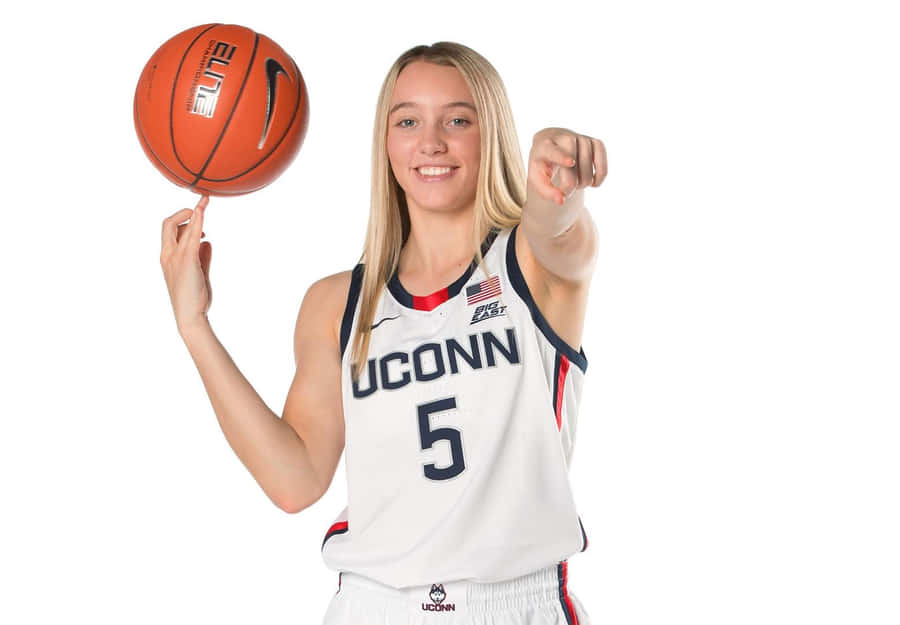 Paige Bueckers Uconn Basketball Star