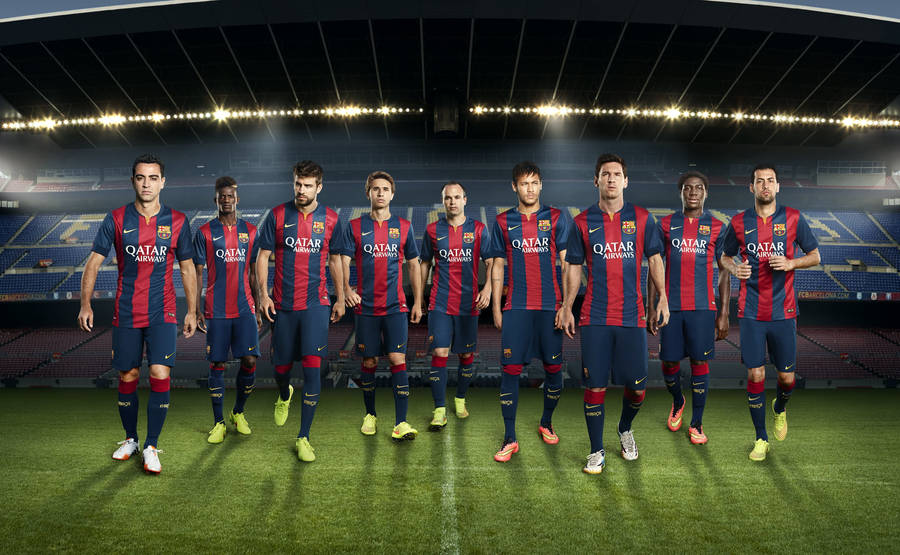 Download Barcelona Fc Team On Field Wallpaper | Wallpapers.com