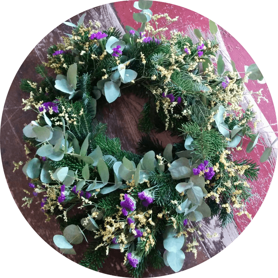 Floral Greenery Wreathon Table