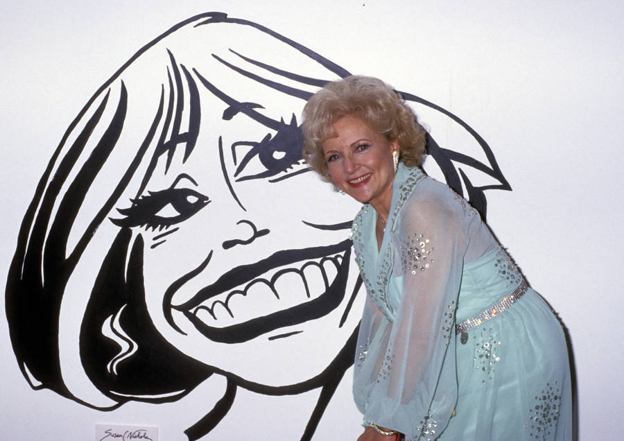 Download Betty White 1987 Comedy Awards Wallpaper | Wallpapers.com