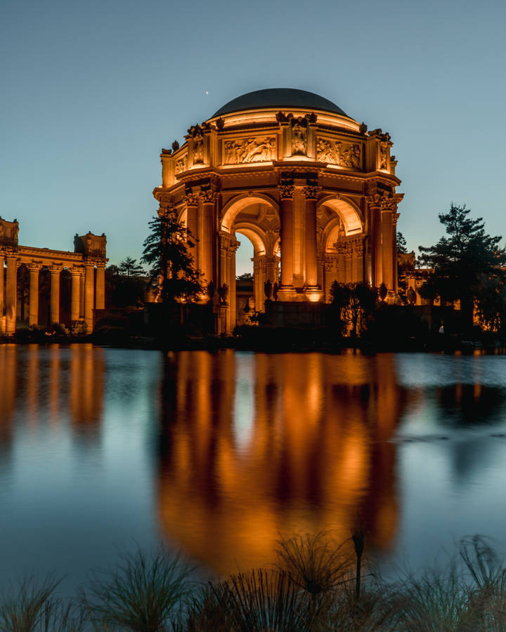 Lichterdes Palace of Fine Arts