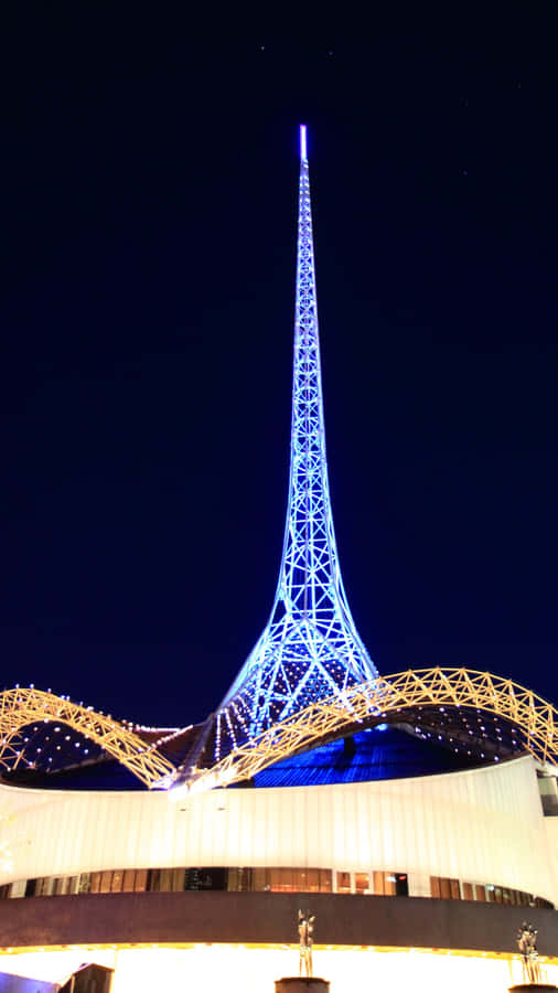 Agulha do Centro de Artes de Melbourne à Noite