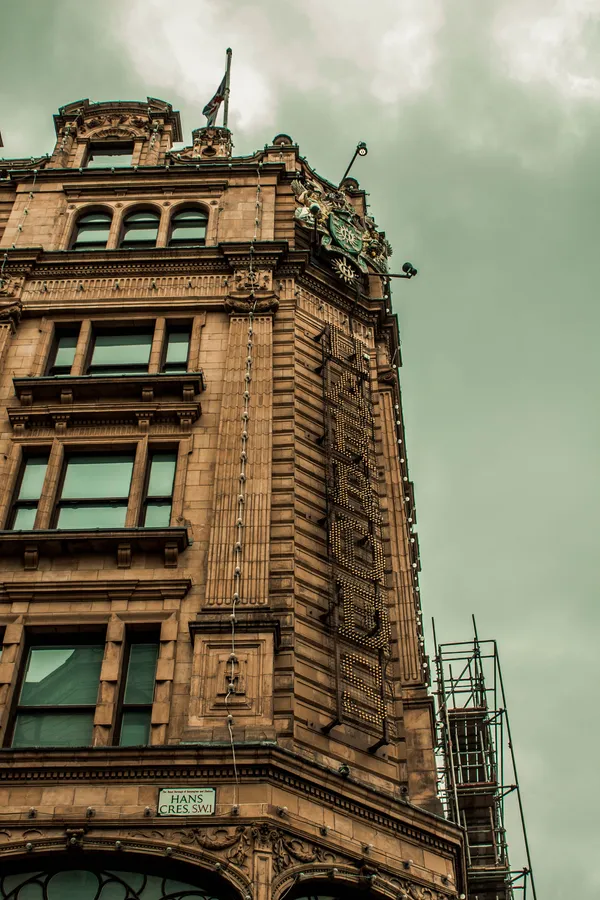 Harrods Dark Sky