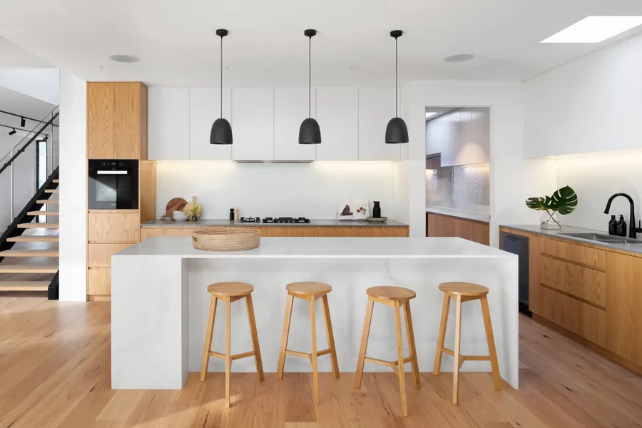 Modern, Spacious and Functional Kitchen Layout