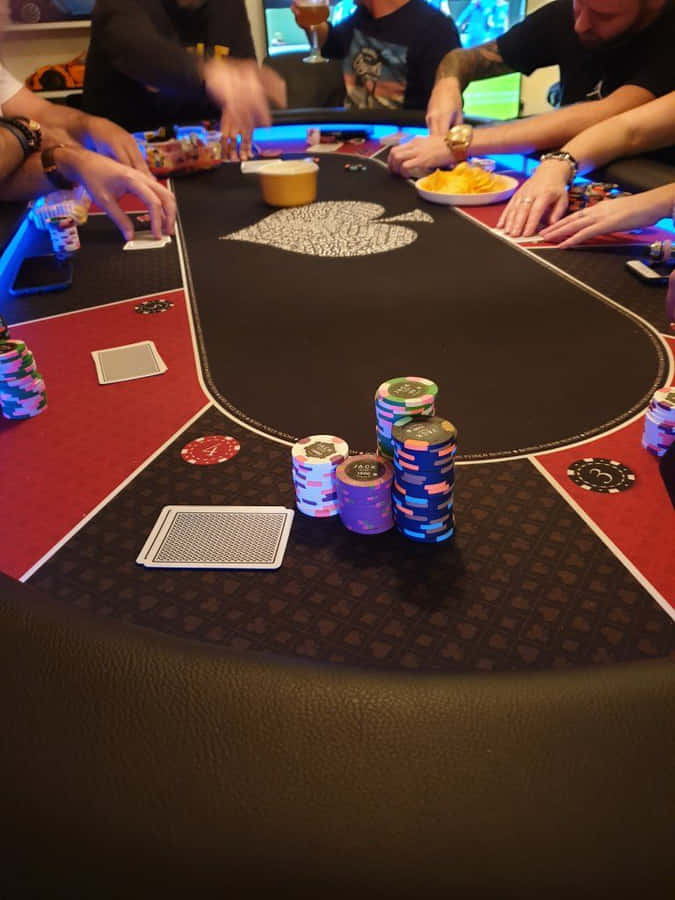Bildvon Menschen beim Spielen im Casino