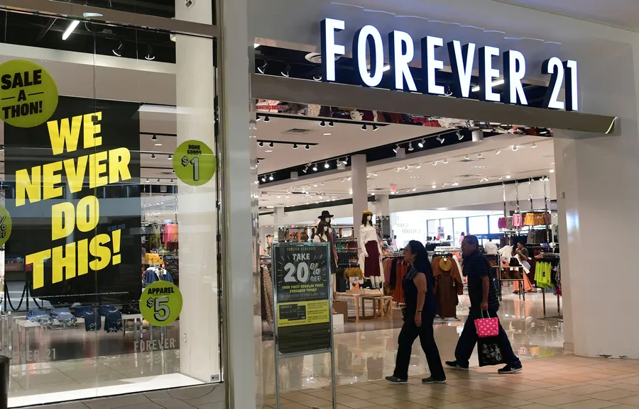 Forever 21 background