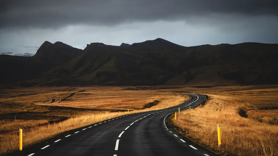 Iceland Desktop