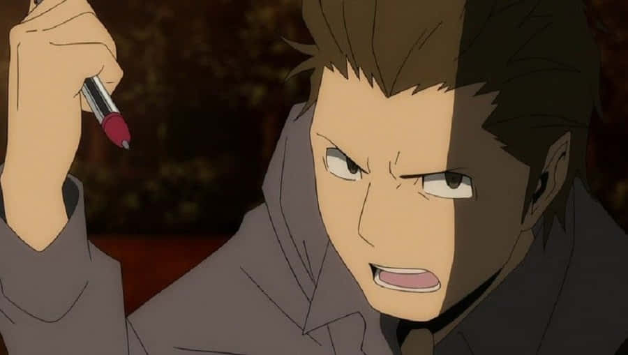 SeijiYagiri, un personaggio prominente della serie animata Durarara!!, si erge con sicurezza in un contesto urbano.