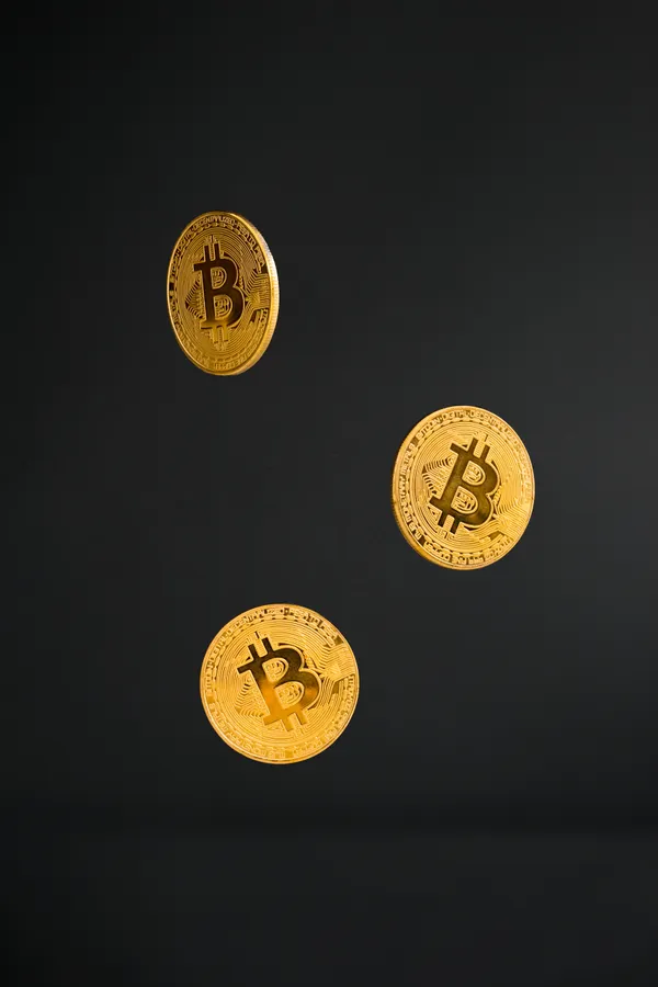 Levitating Gold Cryptocurrency wallpaper