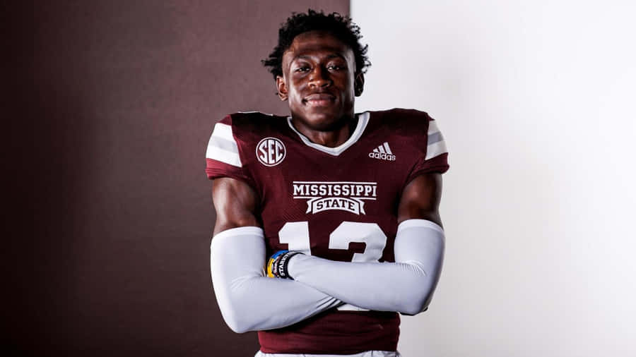 Jogador de Futebol do Mississippi State Emmanuel Forbes