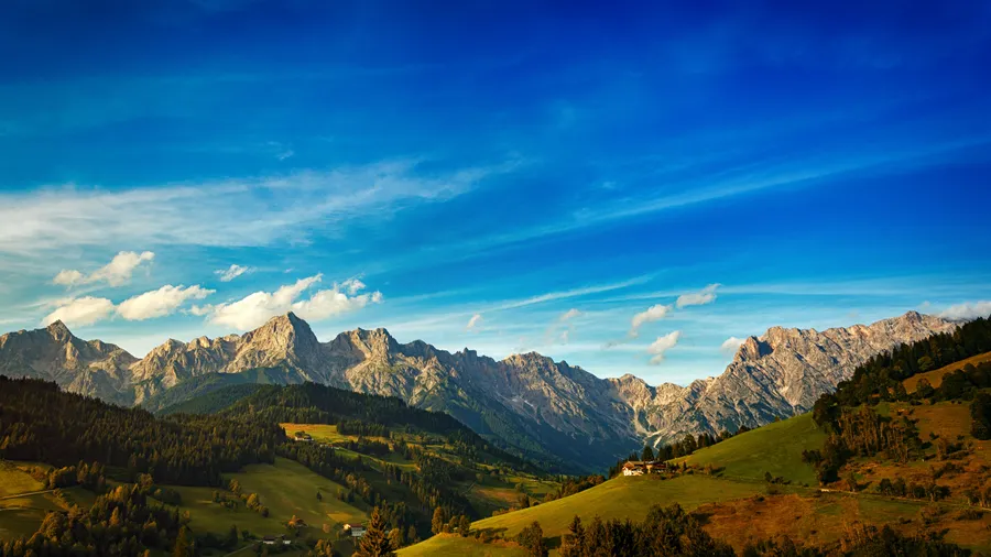 Nice Image For Mountain LockscreenIphone
