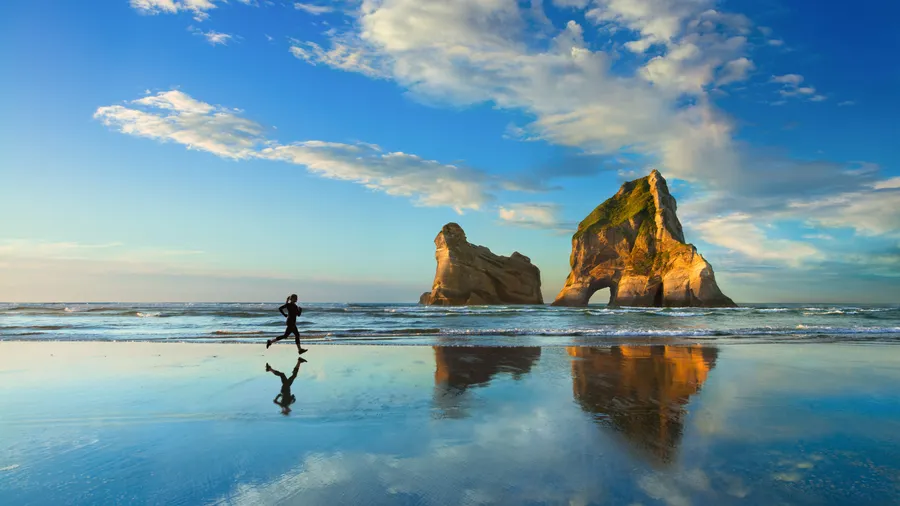 Reflective Beach Computer Lock Screen