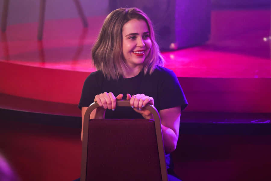 MaeWhitman 1620 x 1080 Hintergrundbild