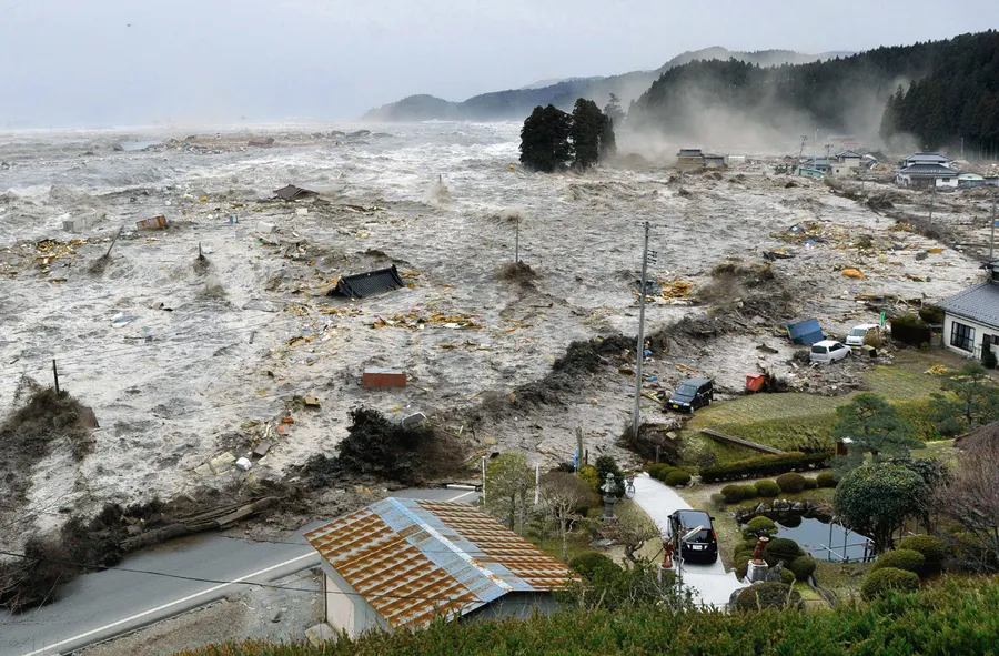 Tsunami Pictures