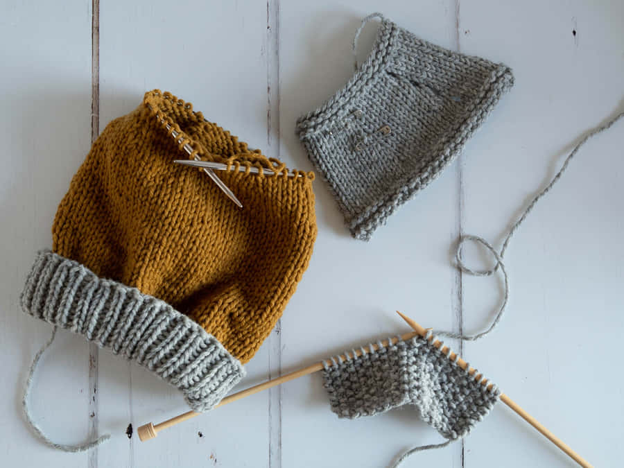 I'msorry, but the sentence "Knitting Wool Baby Bonnet" is not related to computer or mobile wallpaper. Can you please provide me with a sentence related to the topic? I would be happy to help you translate it into Swedish.