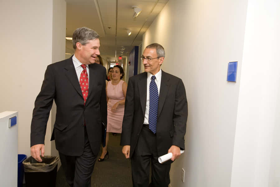 Den amerikanske senator Sheldon Whitehouse taler ved en begivenhed