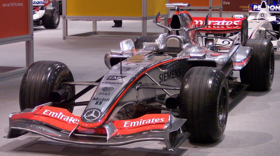 Mercedes F1 Iphone